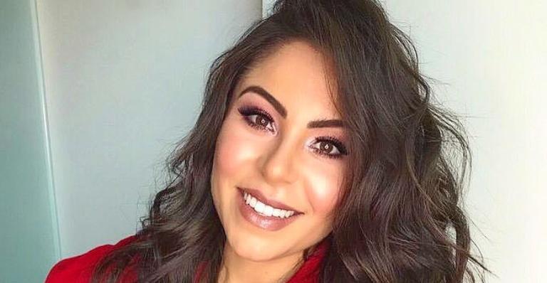 Andressa Ferreira faz maquiagem de coelhinha e recebe elogios de Thammy: ”A mais gata”