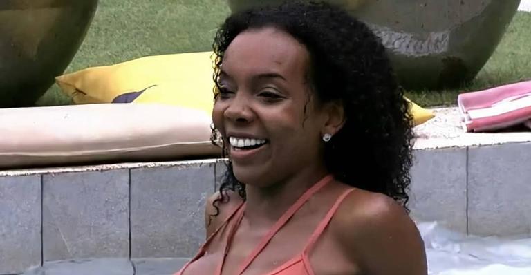 BBB 20: Thelma acredita que o Big Fone irá tocar novamente: ”Tem que ser uma mulher para atender”