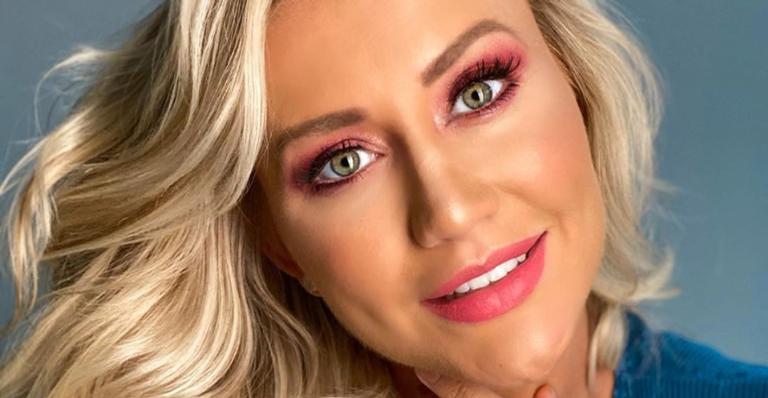 Grávida de 8 meses, Ana Paula Siebert surge fazendo topless em ensaio: ”Amor maior do mundo”