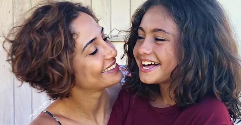 Camila Pitanga relembra momentos com a filha, Antônia: ”Amei a lembrança”