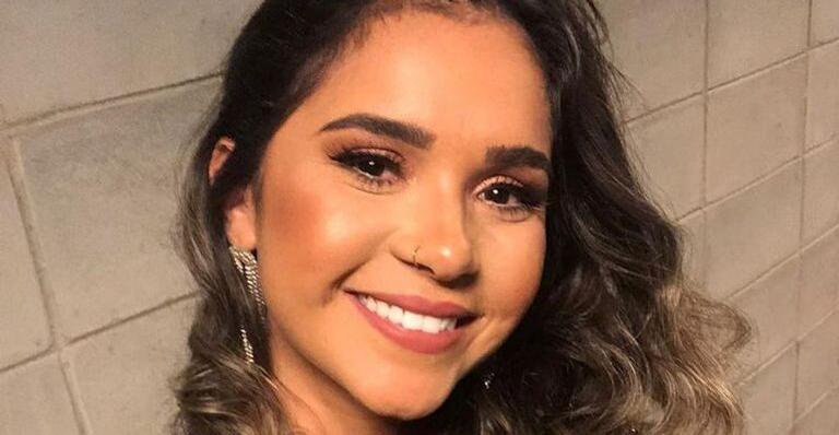 BBB20: Gizelly dá emoji ”safado” para brother e dispara: ”É meu crush, ele tá solteiro ainda?”