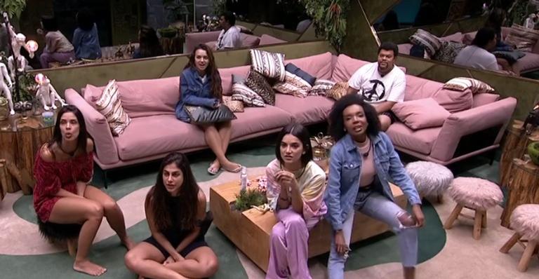 BBB 20: Manu reage ao prolongamento do programa: ”A gente está perdendo o controle”