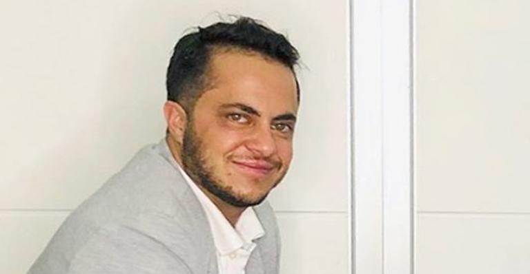 Thammy Miranda encanta ao compartilhar clique com o filho, Bento