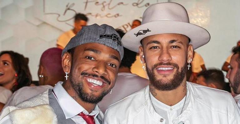 Em clima de TBT, Nego do Borel relembra clique com Neymar Jr.