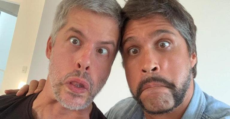 Léo Chaves comemora aniversário do irmão, Victor, com foto da infância: ”Sempre juntos”