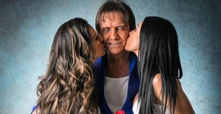 Simone e Simaria celebram aniversário de Roberto Carlos com linda homenagem