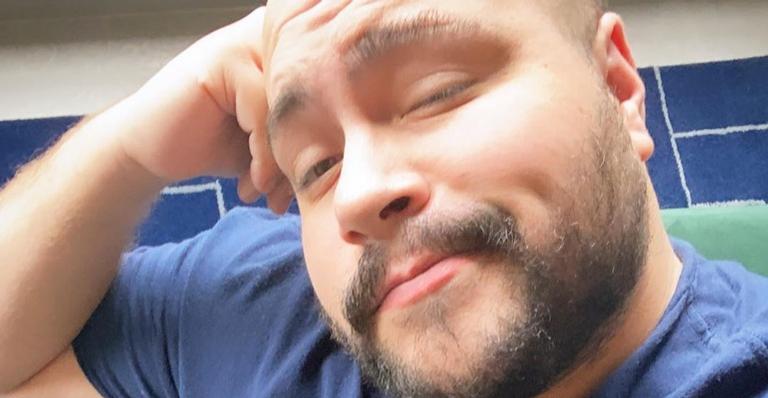 Após ser elogiado por seus brothers favoritos, Tiago Abravanel celebra: ”Zerei a vida”