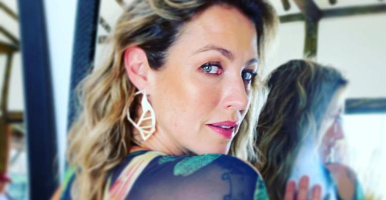 Luana Piovani surge de biquíni nas redes sociais e arranca elogios dos internautas: ”Belíssima”