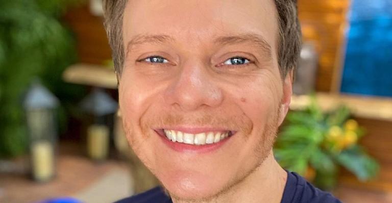 Mais uma! Michel Teló usa as redes sociais para anunciar a data de sua próxima live