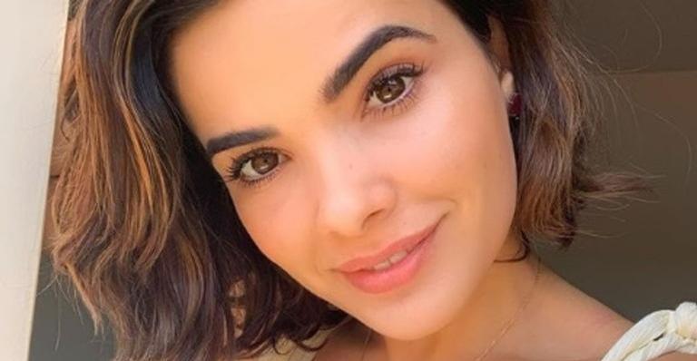 De biquíni, Vanessa Giacomo aproveita dia de sol e esbanja boa forma: ”Corpo perfeito”