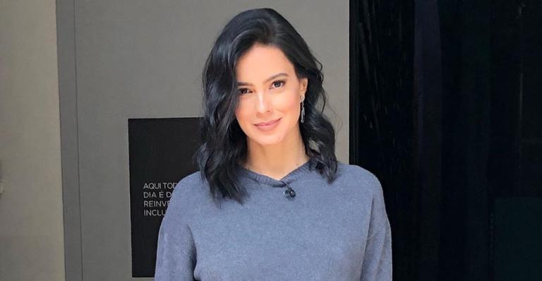 Vera Viel relembra cliques da infância e encanta fãs nas redes sociais: ”Fofa”