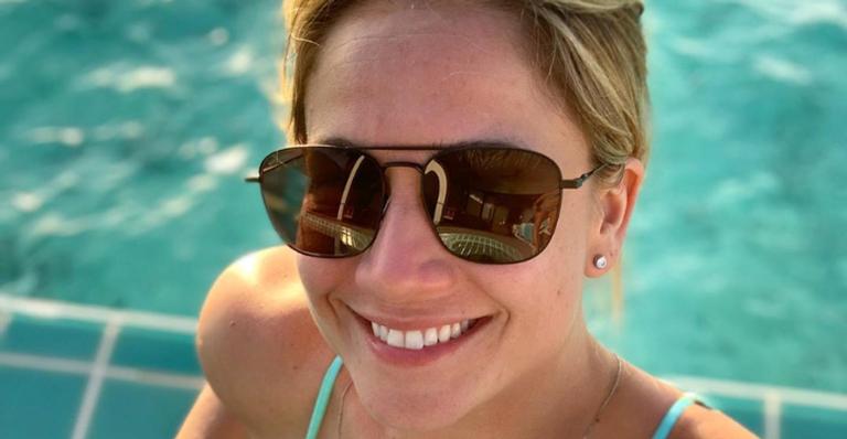 Fernanda Gentil posta clique antigo e fãs a comparam com o filho: ”Igual ao Gabriel”