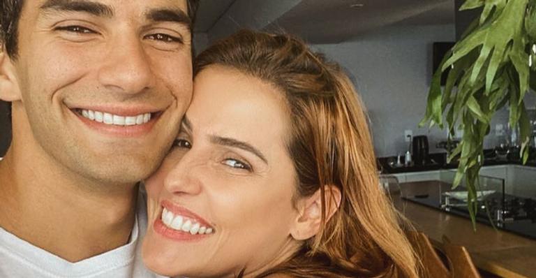 Hugo Moura surge vestido de Roberto Carlos e diverte web: ”Mandou muito bem”