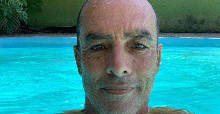 Paulo Zulu retorna ao Brasil após ficar preso na Indonésia