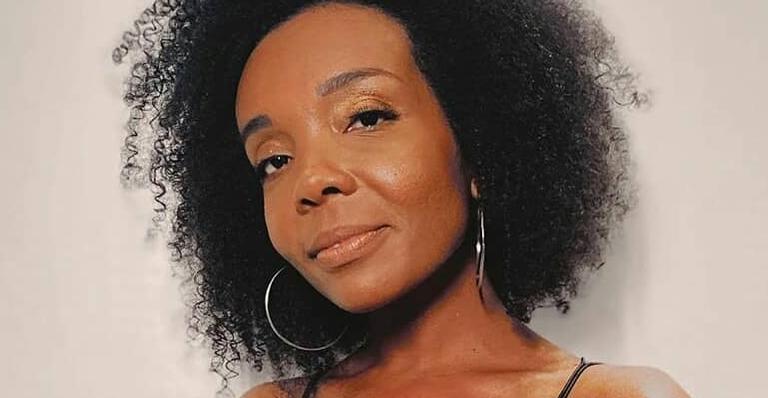 Campeã do BBB 20, Thelma quer trabalhar na linha de frente no combate ao coronavírus
