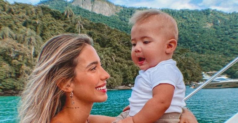 Gabi Brandt explode o fofurômetro com registro de Davi se deliciando com açaí