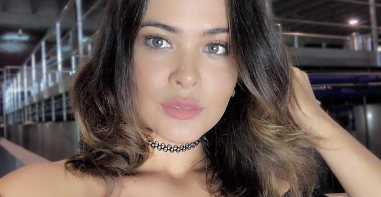 Geisy Arruda faz topless com fio-dental e recebe elogios dos fãs: ”Uma dessas é pra casar”