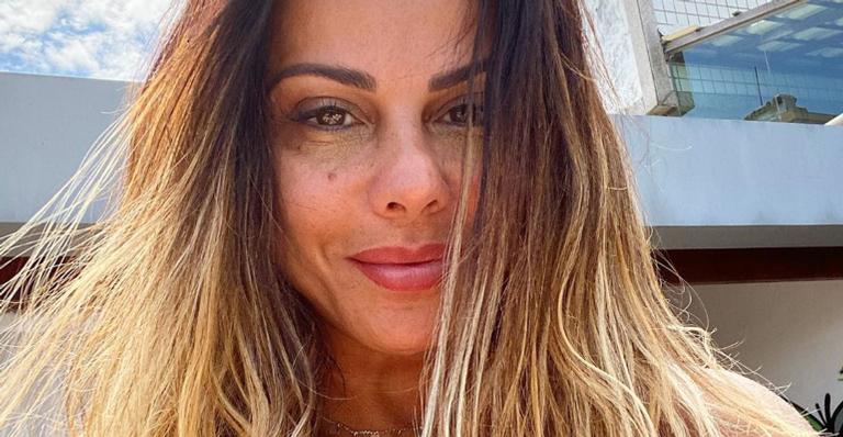 Viviane Araújo relembra emoção do desfile das campeãs no Carnaval e comove internautas