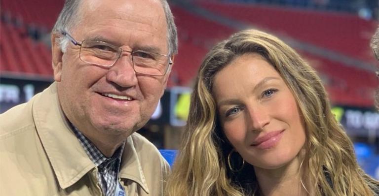 Gisele Bündchen comemora aniversário do pai e se declara com textão na web: ”Te amo”