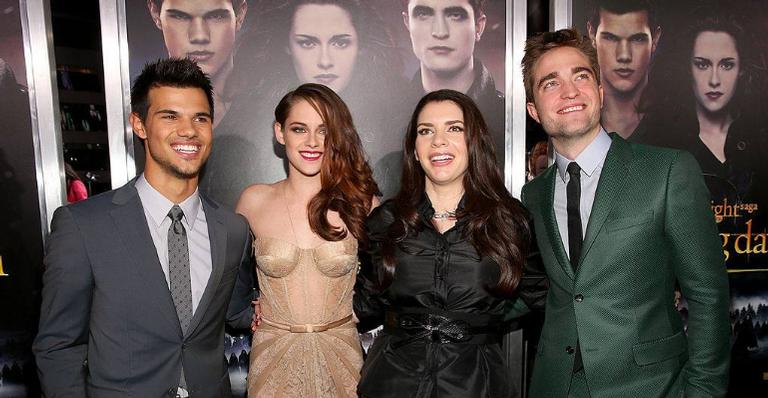 Após 15 anos, Stephenie Meyer anuncia novo livro da saga Crepúsculo
