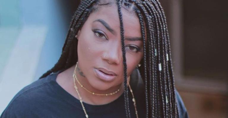Ludmilla compartilha vídeo com amigo de infância e diverte web