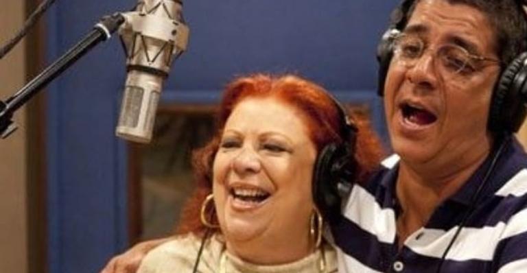 Zeca Pagodinho comove ao homenagear Beth Carvalho: ”Eterna madrinha do samba”
