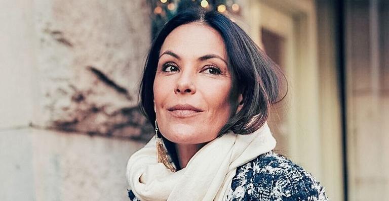 Em dia de tbt, Carolina Ferraz relembra gravidez: ”Parece que foi ontem”