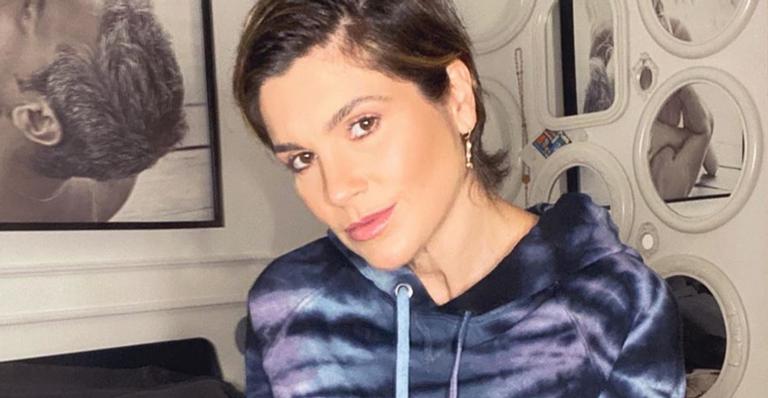 Flávia Alessandra relembra clique da juventude vestida como diva pop: ”Mini Madonna”