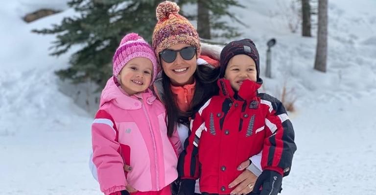 Thaís Fersoza relembra foto antiga ao lado dos filhos e derrete o coração dos seguidores