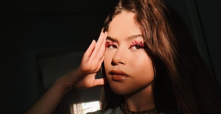Maisa Silva revela vergonha nas redes sociais: ”Me senti um ET”