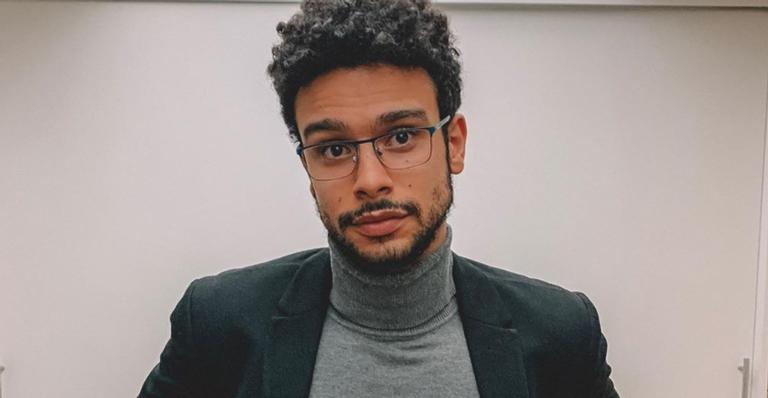 Sergio Malheiros relembra gravações de filme na infância: ”Mini Malheiros passando com seu black”