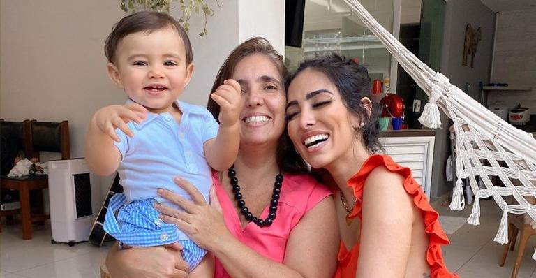 No Dia das Mães, Jade Seba se declara: ”Se sou uma mãe incrível foi ela que me ensinou”