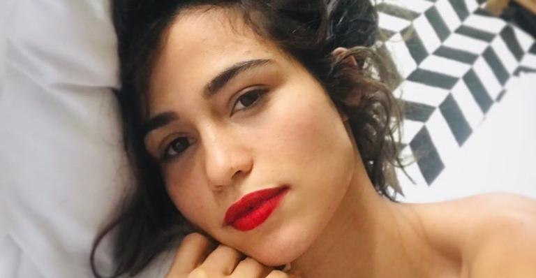 Nanda Costa relembra clique com Regina Casé: ”Saudade da dona Lurdes”
