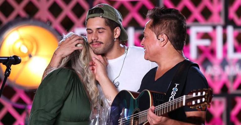 Após live, Zé Felipe agradece carinho do público e se declara para os pais: ”Obrigado”