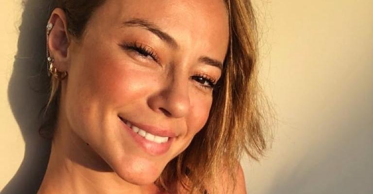 Paolla Oliveira encanta a web ao surgir com novo visual e adotar franjinha: ”Perfeito!”
