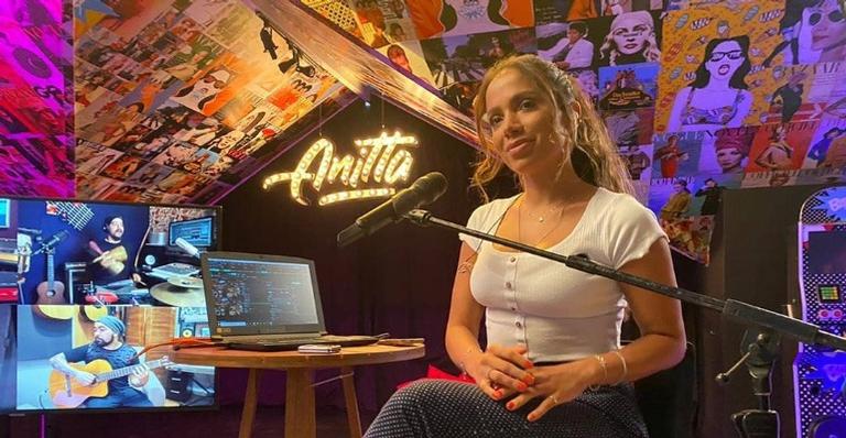 Anitta conta detalhes sobre o seu novo programa no Multishow: ”Está ótimo”