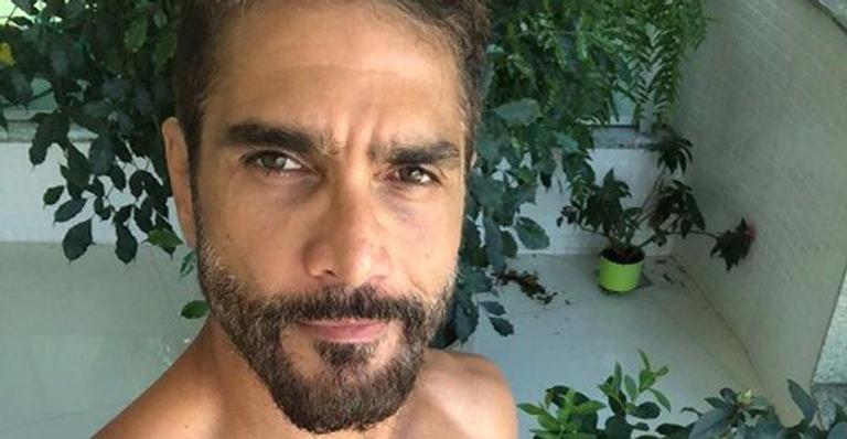 Sem máscara, ator Rafael Calomeni quebra a quarentena e é flagrado caminhando na praia da Barra