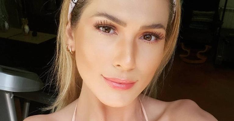 Após ser afastada, Lívia Andrade faz desabafo e fala sobre Silvio Santos: ”Faz o que ele quiser”