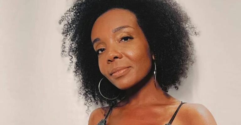 Thelma Assis recebe café da manhã na cama preparado pelo marido e emociona web