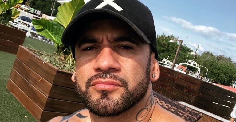 Ex-BBB Hadson Nery faz desabafo sobre acusações de homofobia dentro do reality show