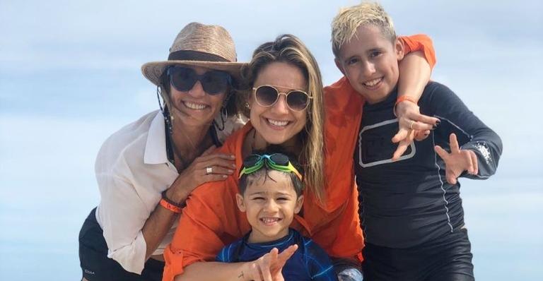Fernanda Gentil arranca sorrisos na web ao exibir seu filho meditando