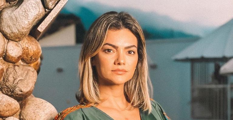 Kelly Key esbanja boa forma ao relembrar clique de biquíni: ”Saudade do mar, minha filha?”