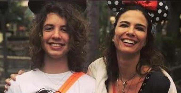 Luciana Gimenez compartilha registro do filho quando bebê e encanta web