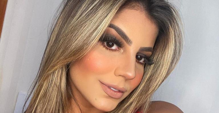 Hariany Almeida aposta em maquiagem colorida e ganha elogios de fãs: ”Maravilhosa!”