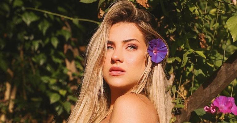 Gabi Martins revela lado sedutor ao compartilhar lindo clique nas redes