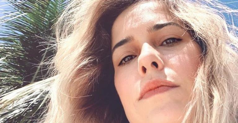 Paloma Duarte celebra aniversário de 43 anos e recebe chuva de elogios: ”Gata”