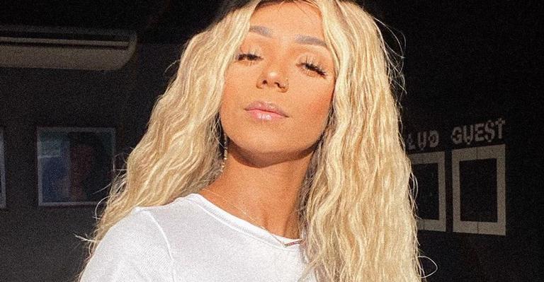 Brunna Gonçalves surge em clique lindíssimo e brinca: ”A Pabllo Vittar tá diferente”
