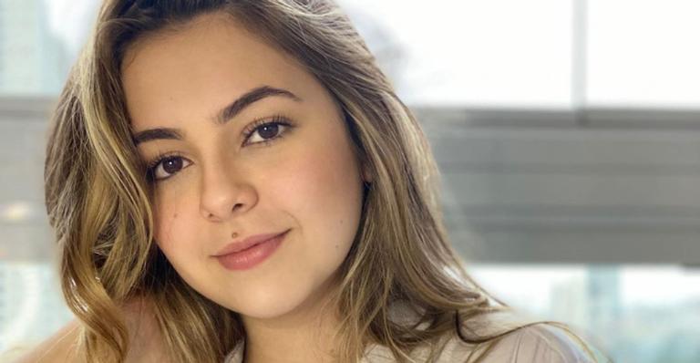 Klara Castanho aposta em novo visual e impressiona internautas: ”Amei”
