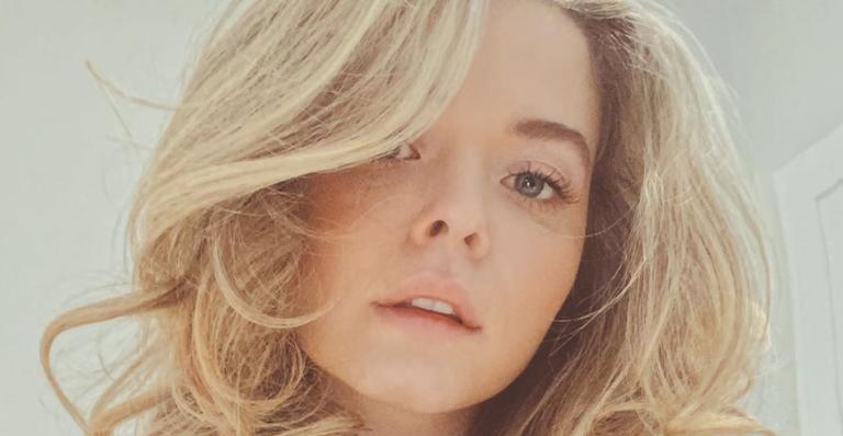Sasha Pieterse, atriz da série Pretty Little Liars, anuncia a sua primeira gravidez