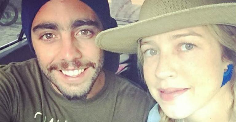 Luana Piovani confessa que pediu para Pedro Scooby a desbloquear